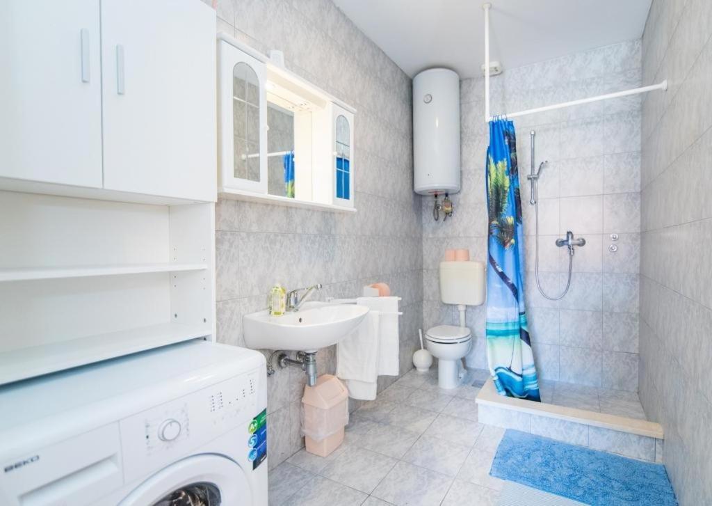 Apartments Veve بوستيرا الغرفة الصورة